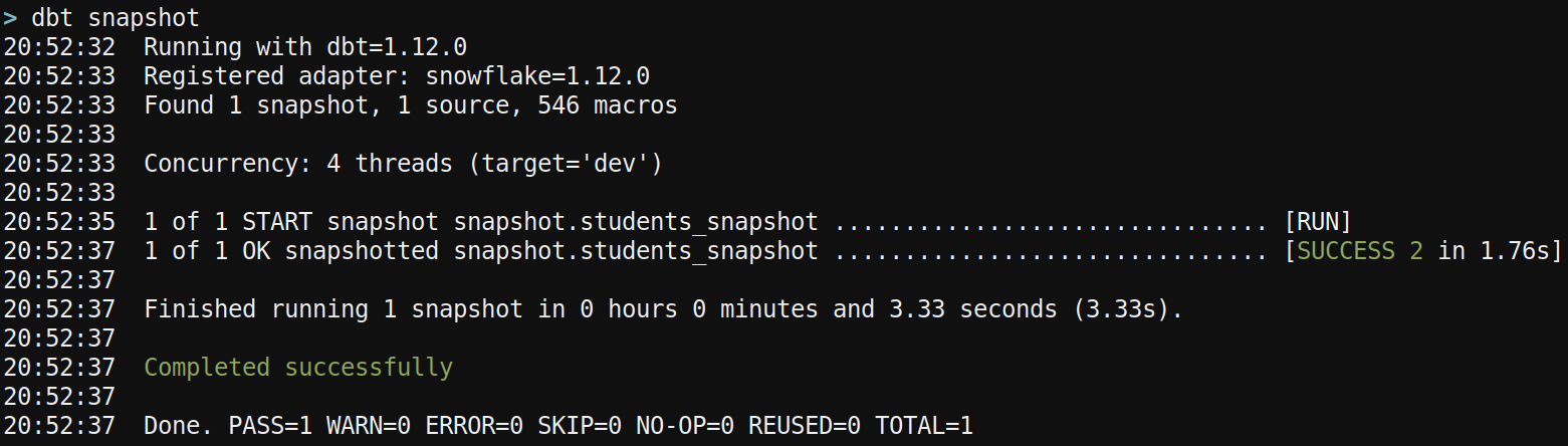 First dbt snapshot command